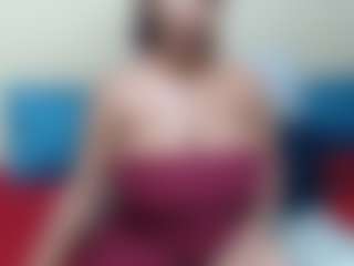 Live cam show with Londilicious33 - Moaning on Camsoda