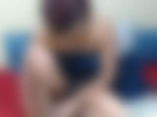 Live cam show with Londilicious33 - Hairy Pussy MILF on Hubzter Live