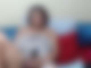 Live cam show with Londilicious33 - Middle Aged on Streamer API