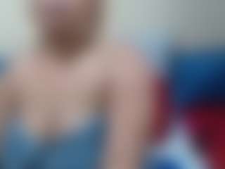 Live cam show with Londilicious33 - Big Tits MILF on AdultVida.com