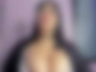 Live cam show with KrystenMoon - Control on Fling VIP Chat