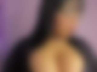 Live cam show with KrystenMoon - Raven Hair on Camsoda