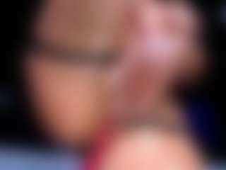 Live cam show with OksanaOcean - Senior on Camsoda