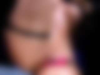 Live cam show with OksanaOcean - Shaved on Camsoda