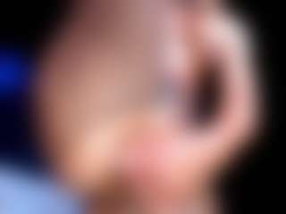 Live cam show with OksanaOcean - Shaved Pussy MILF on Cam Slut