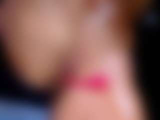 Live cam show with OksanaOcean - Senior on Camsoda