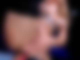 Live cam show with OksanaOcean - Muscle on CamSextacy
