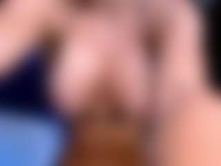 Live cam show with OksanaOcean - Garter on Hubzter Live
