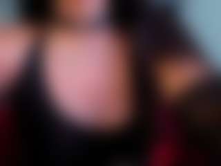 Emilia's Live Sex Cam Show