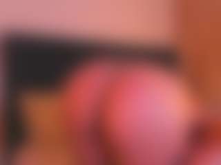 Emilia's Live Sex Cam Show