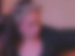 Emilia's Live Sex Cam Show