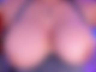 sheyla Hills's Live Sex Cam Show