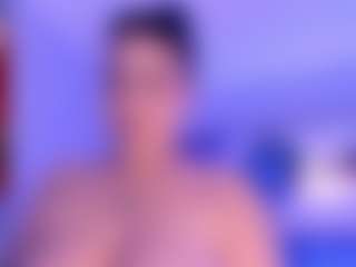 sheyla Hills's Live Sex Cam Show