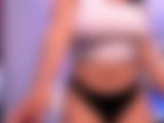 sheyla Hills's Live Sex Cam Show