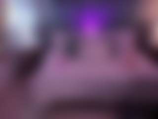 Live cam show with sheyla Hills - Normal on sexytreat.net