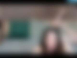 Live cam show with SunnyBrighton - Granny on TeamSkeetLive