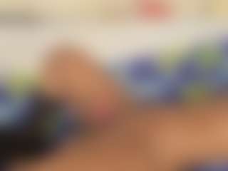 Live cam show with CAROLINAGOMEZZ - Nipple Piercings on https://playwithruby.com