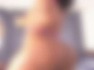 Live cam show with CAROLINAGOMEZZ - Body Massage on Camsoda Late Night