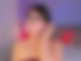 Live cam show with Curvy Corinne - Cumslut on fapnchat
