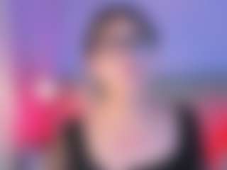 Live cam show with Curvy Corinne - Flexible on TeamSkeetLive