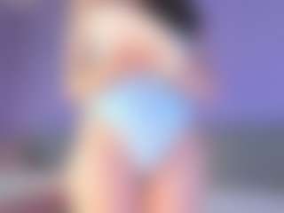 Live cam show with Curvy Corinne - Machine on sexytreat.net