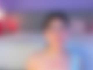 Live cam show with Curvy Corinne - Machine on realtime-chat