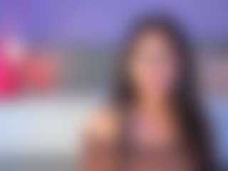 Live cam show with Curvy Corinne - Flexible on justonemore.cc