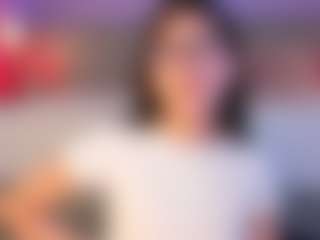 Curvy Corinne's Live Sex Cam Show