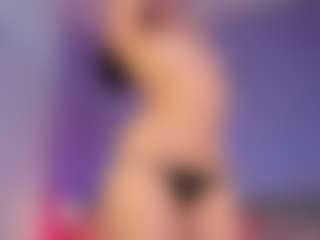Curvy Corinne's Live Sex Cam Show
