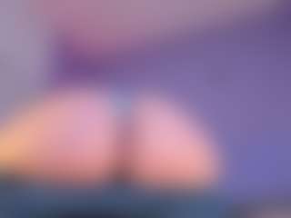 Curvy Corinne's Live Sex Cam Show