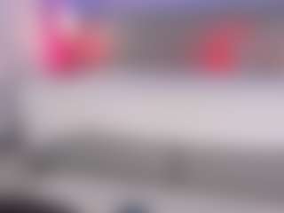 Live cam show with Curvy Corinne - Flexible on Camiplay Live