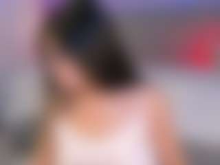 Live cam show with Curvy Corinne - Flexible on camwithhim.com