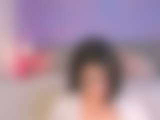 Curvy Corinne's Live Sex Cam Show