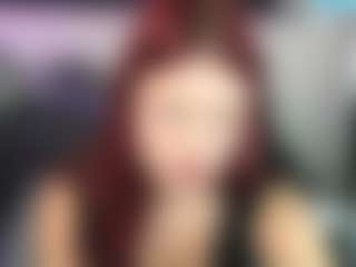 Live cam show with LilyMoonlight - Domination on AdultVida.com