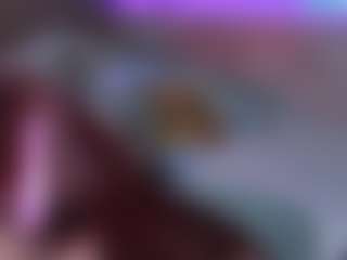 Live cam show with LilyMoonlight - Pantyhose on StripNow