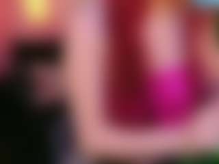 Live cam show with LilyMoonlight - Boots on Latina Girls