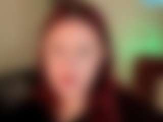 Live cam show with LilyMoonlight - Altgirl on livesuperchat.net