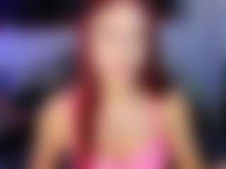 Live cam show with LilyMoonlight - Altgirl on infinitiblacc.com