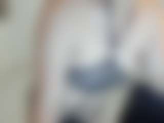 Live cam show with AmarantaCams - Thong on AdultVida.com