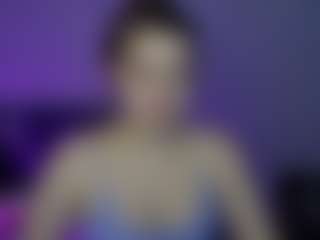 Live cam show with lilyWilliamss - Average on Milfs Live