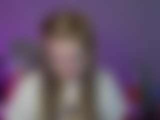 Live cam show with lilyWilliamss - Blue Eyes on Free Soda