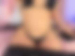 Live cam show with MilliMattell - Butt Plug on Soda Cam