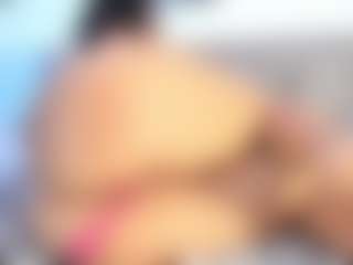 MilliMattell's Live Sex Cam Show