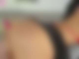 MilliMattell's Live Sex Cam Show