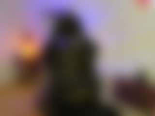 Live cam show with Piinkpandora - Small Ass on Milfs Live
