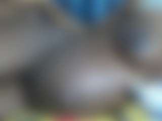 sweet-razzy's Live Sex Cam Show