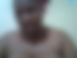 Sweetbubbly254's Live Sex Cam Show