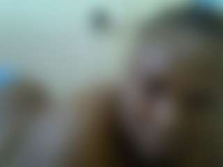 Live cam show with Sweetbubbly254 - Middle Aged on chickslive.net