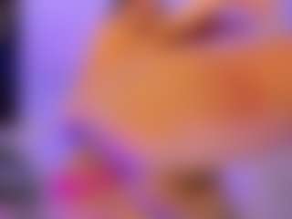 Live cam show with Keytin-Thomson - Small Tits on Camsoda