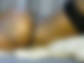 thickpetite's Live Sex Cam Show